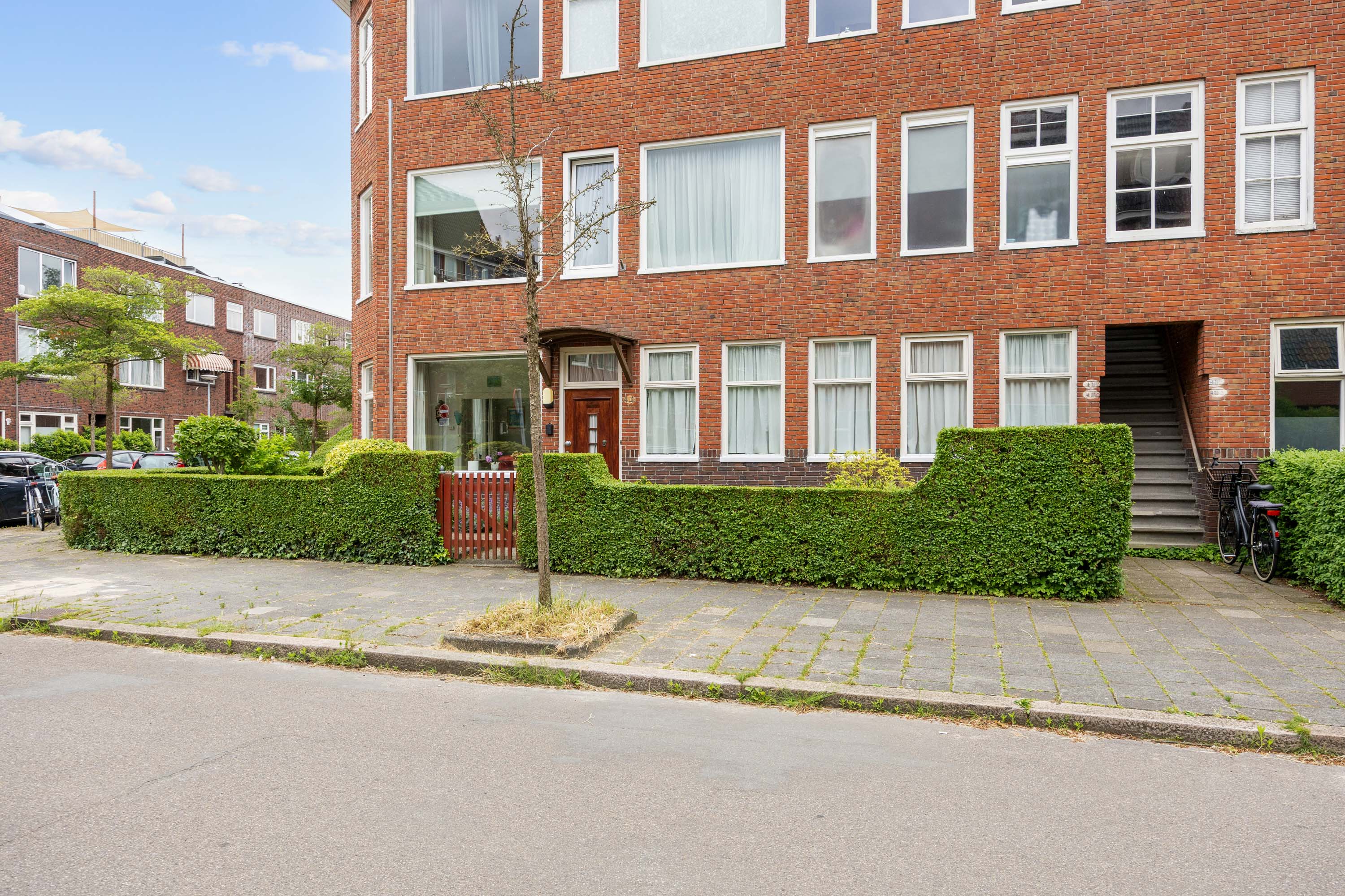 Van Royenlaan 2